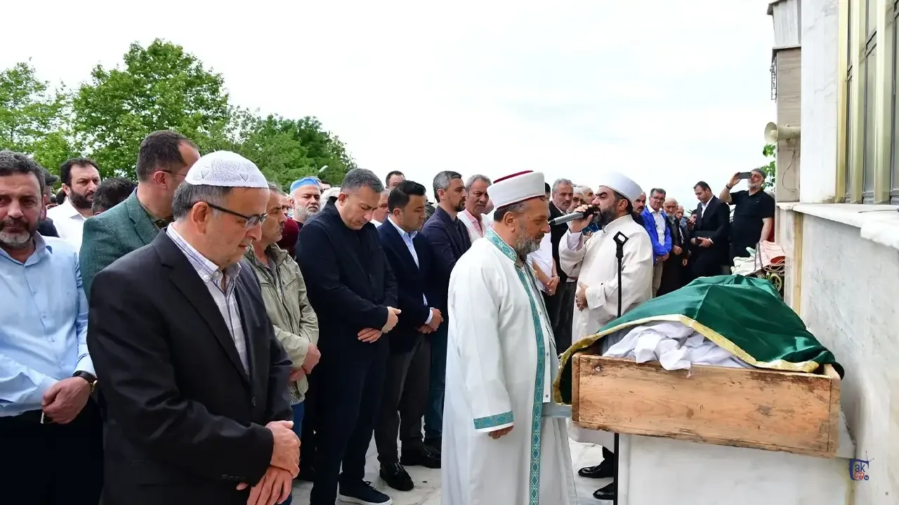 Acı ölüm! Akçaabat'lı müezzin toprağa verildi