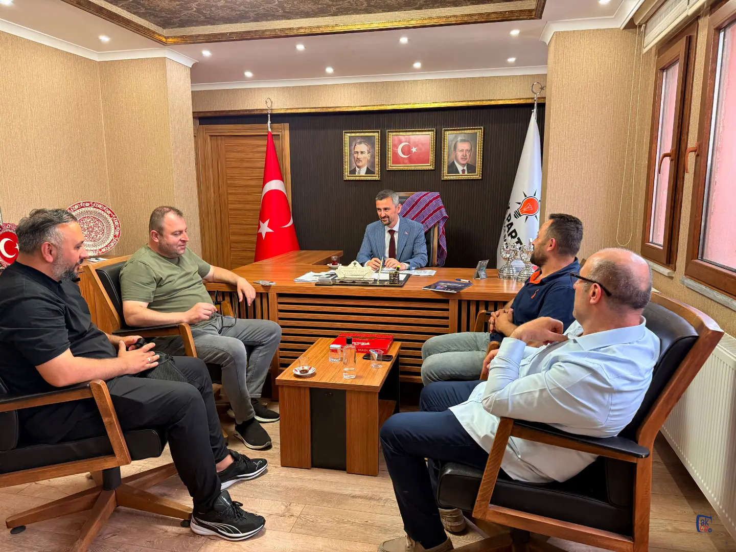 AK PARTİ AKÇAABAT’TA HALK GÜNÜ BULUŞMASI