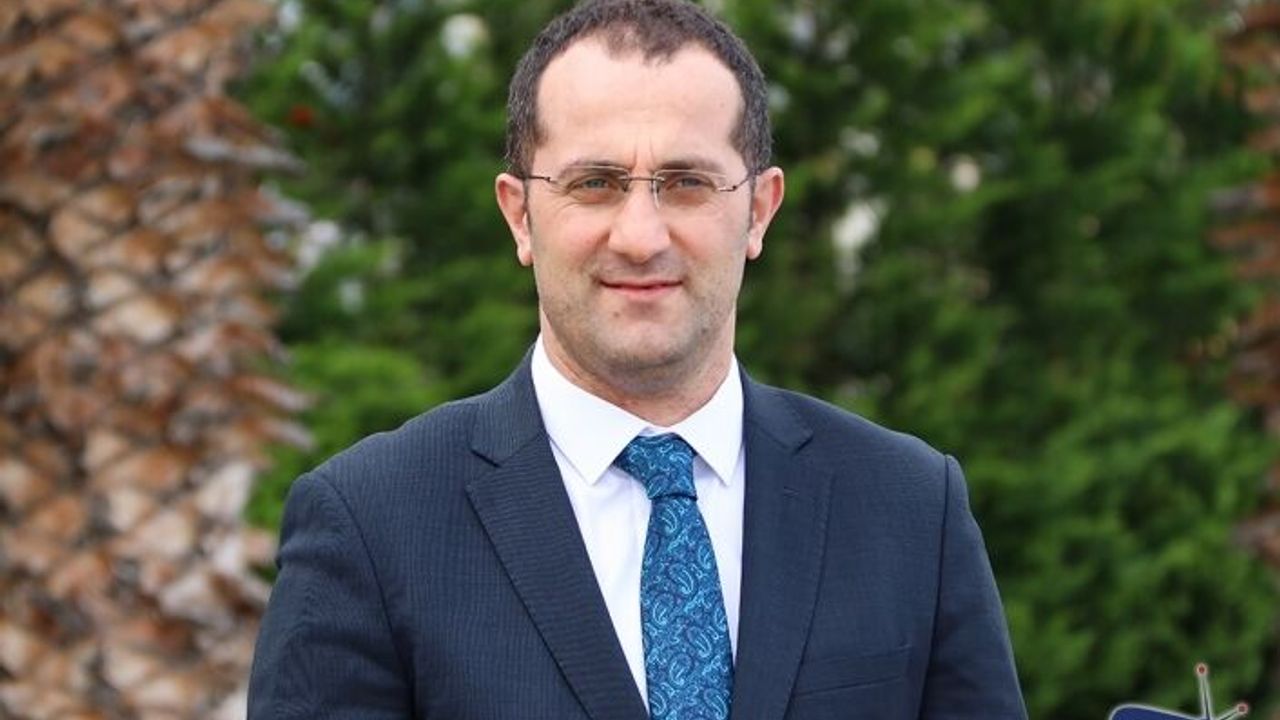 Ekim; "İslâm âleminin Miraç Kandilini tebrik ediyorum"