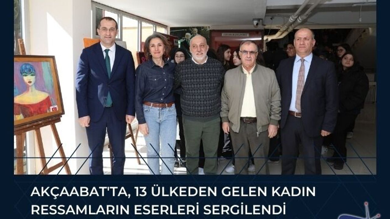 Akçaabat'ta, 13 ülkeden gelen kadın ressamların eserleri sergilendi