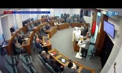 Osman Nuri Ekim : Akçaabat’ın geleceğini siyasi rantınızın önüne koymuşsunuz