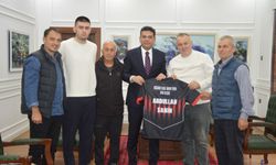 SEBAT İDMAN YURDU’NDAN AKÇAABAT KAYMAKAMI ABDULLAH ŞAHİN’E ZİYARET
