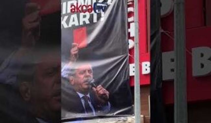 CHP'li Belediye, CHP'nin pankartını neden söktü ?