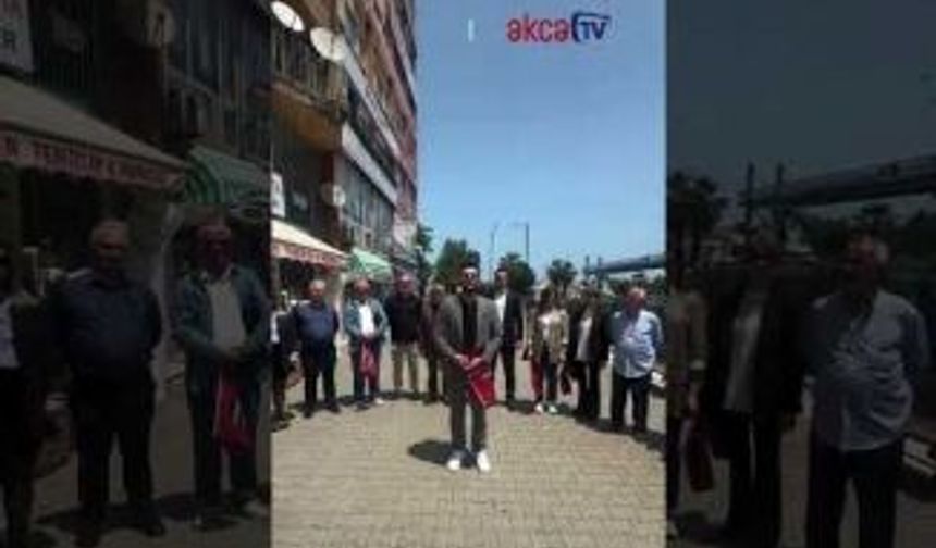 İmamoğlu pankartı ilçesinde indirildi.